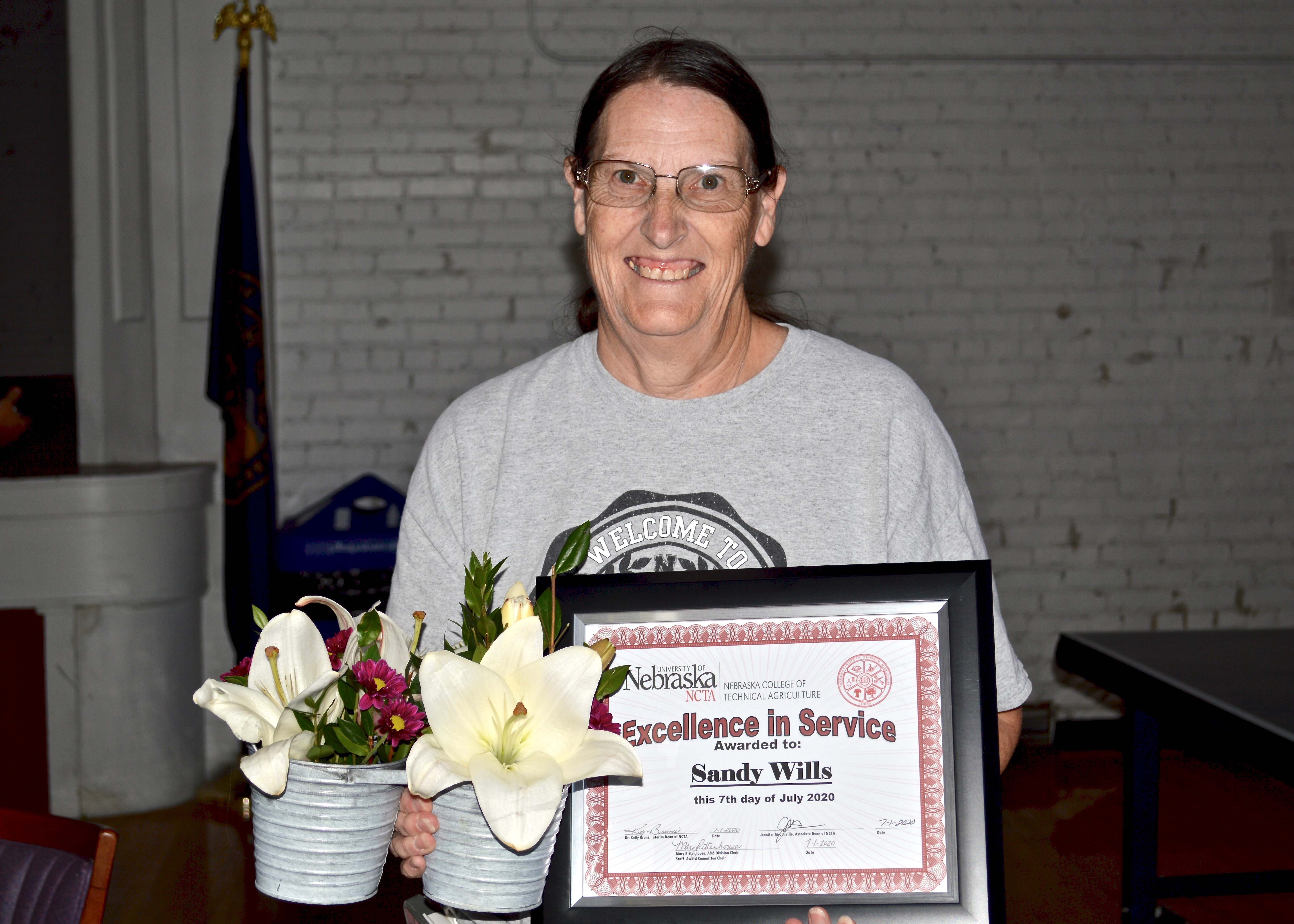 Sandy Wills, a 25-year employee of the Nebraska College of Technical Agriculture, received the 2020 Excellence in Service Award. (S. Nutter/ NCTA News Photo)