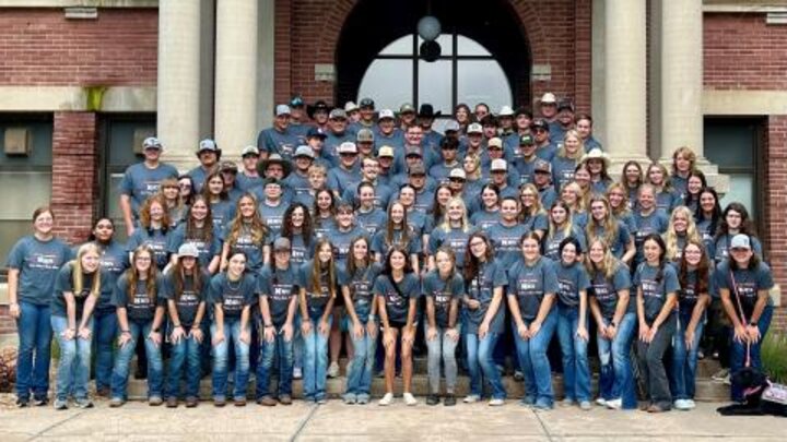 New Aggie students gather on the steps of historic Ag Hall. Welcome Class of 2026!