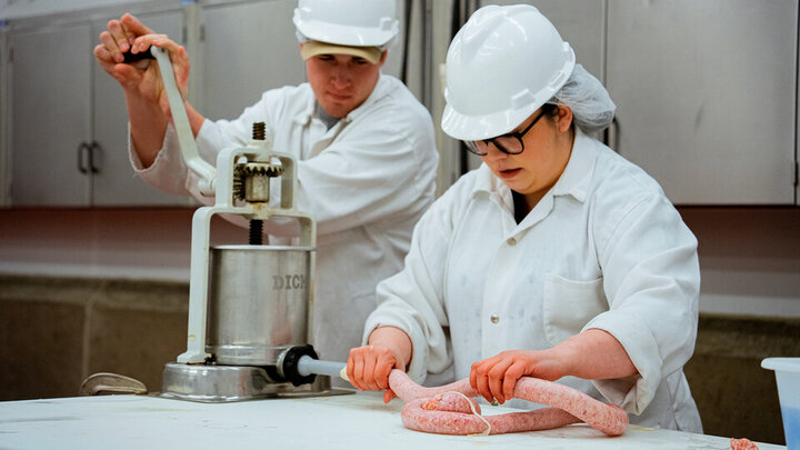 Jonah Tran | University Communication and Marketing A new grant from the U.S. Department of Agriculture will help the Nebraska College of Technical Agriculture and University of NebraskaâLincoln provide workforce development training for Nebraskaâs meat processing industry.